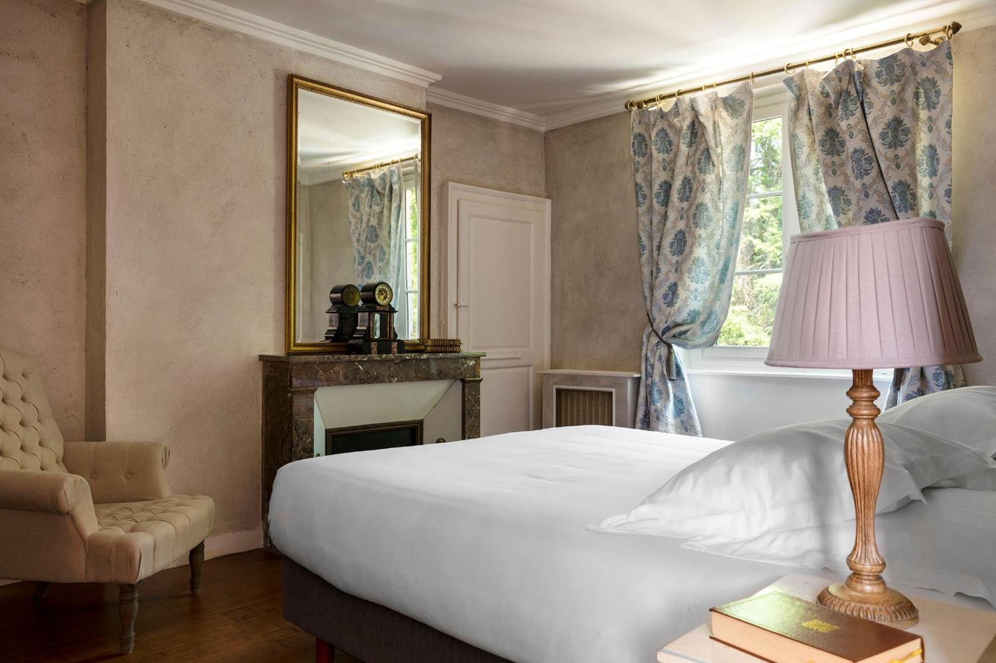 Hostellerie Du Chateau Les Muids La Ferté-Saint-Aubin Eksteriør bilde