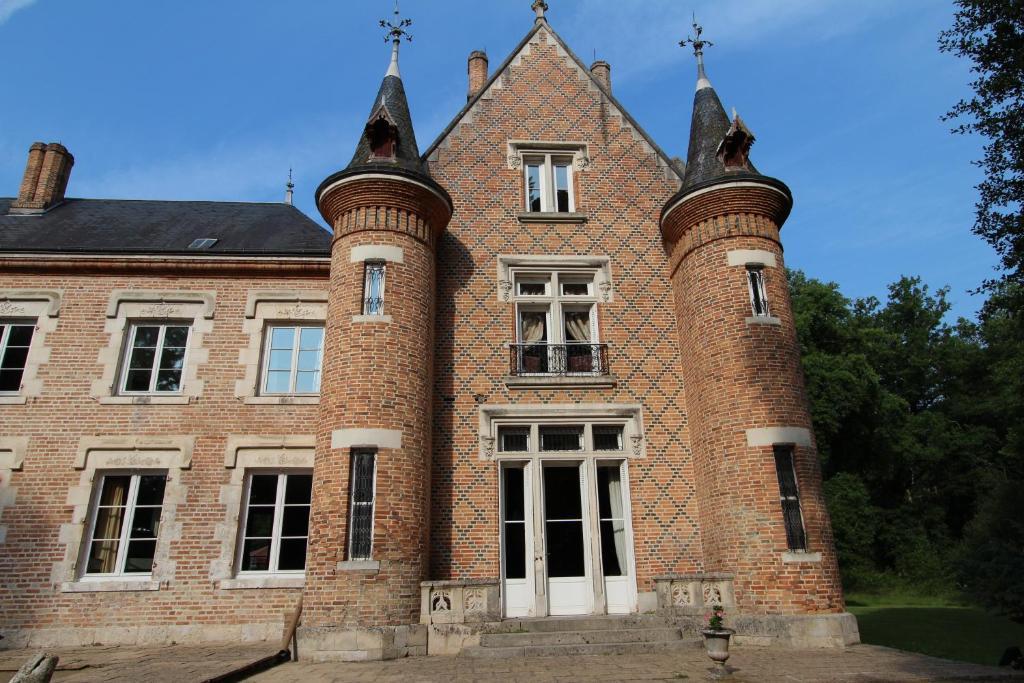 Hostellerie Du Chateau Les Muids La Ferté-Saint-Aubin Eksteriør bilde